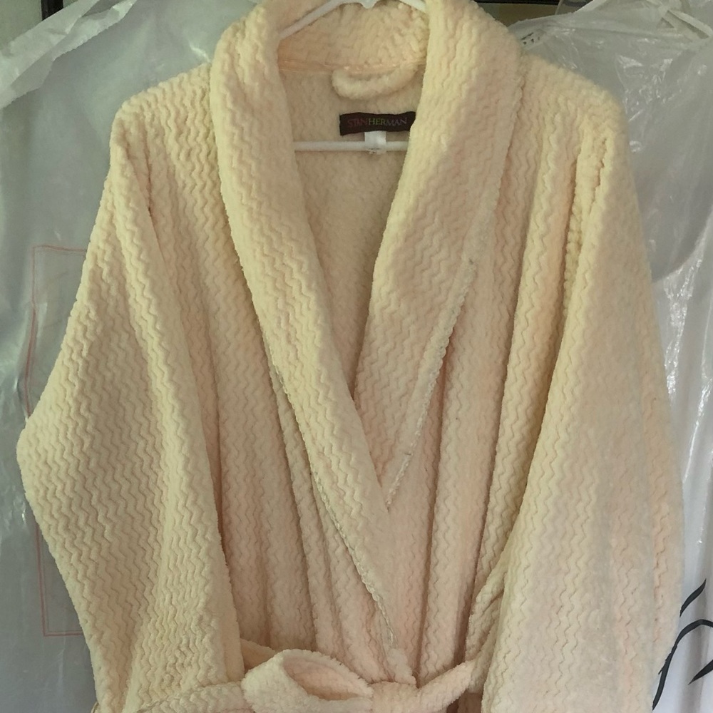 Full length 1x robe